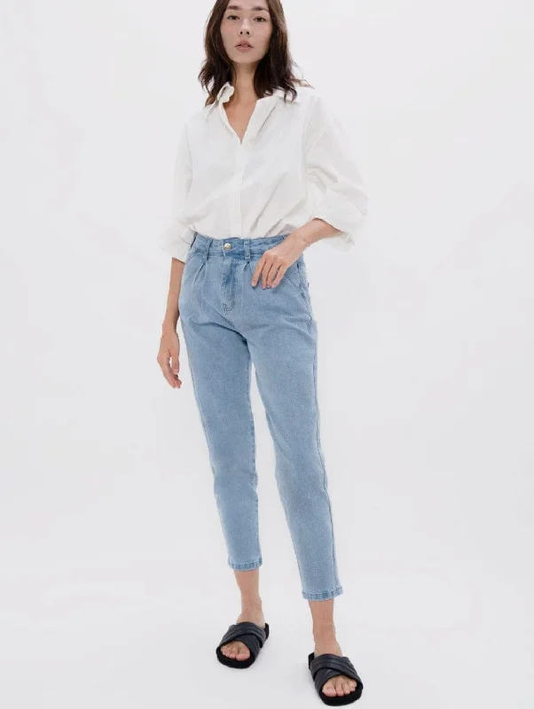 Effortless Style California Upcycled Barrel Jeans | Sky