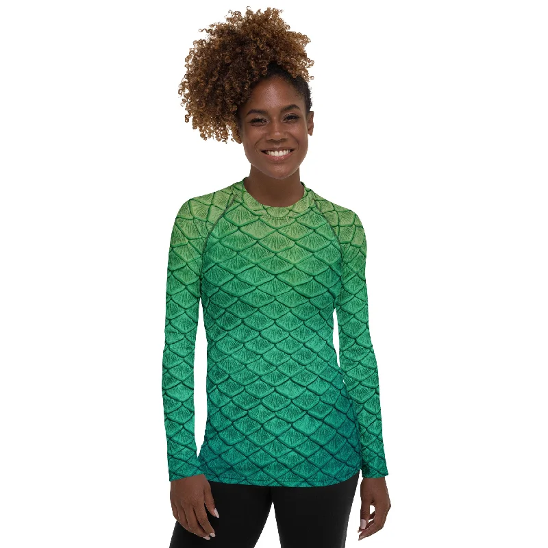 Lounge Chic Secret of Skye Fitted Rash Guard