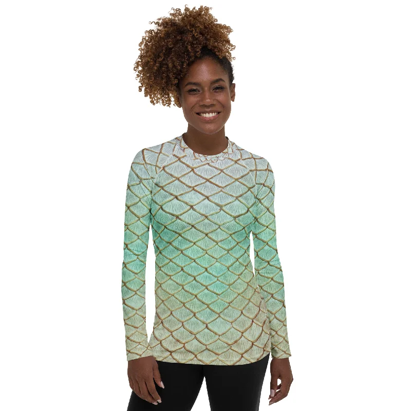 Retro Style Birth of Venus Fitted Rash Guard